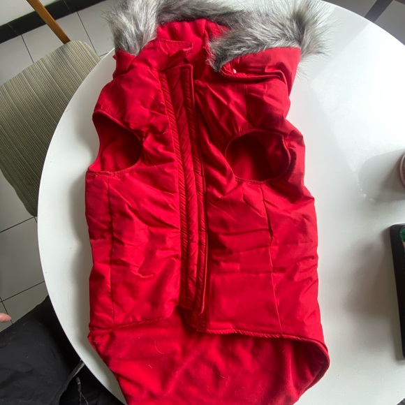 Canada Pooch Dog Coat Size 26 - Picture 2 of 4